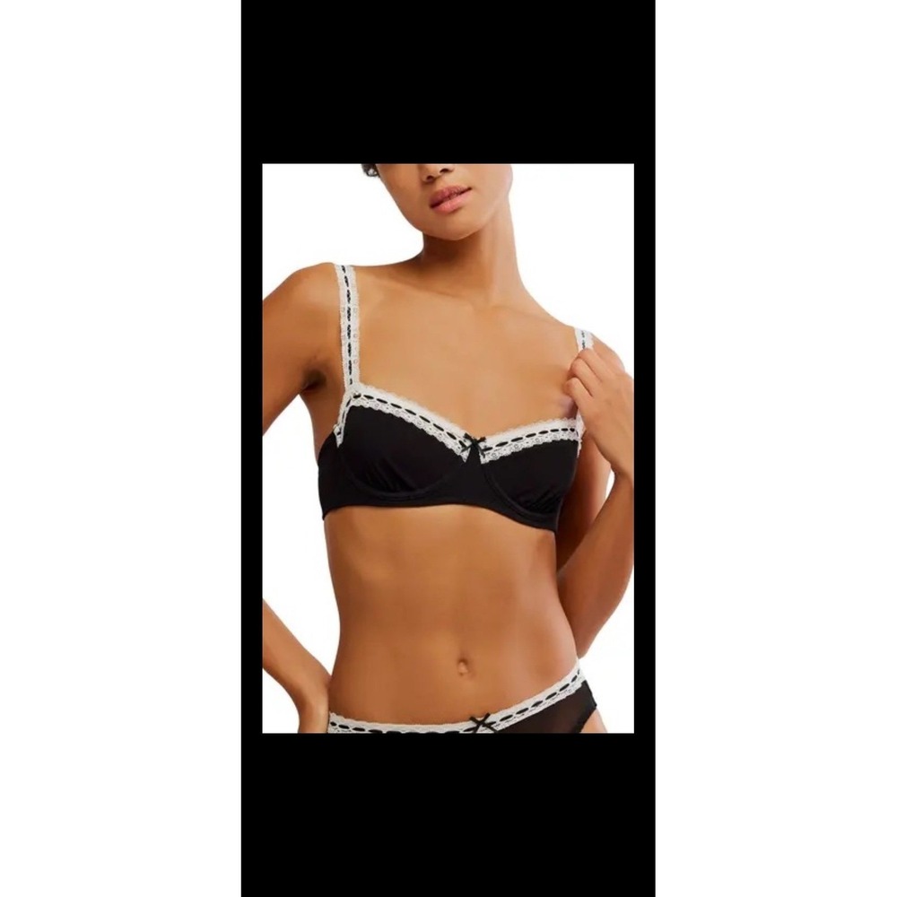 NWT Free People Intimately Bra So Sweet Balconette Black/White Trim 36D MSRP$48N